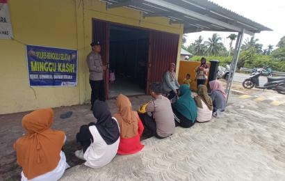 Hadapi Keluhan Secara Langsung Bhabin Polri dengan warga binaannya, Polsek Manna Adakan Minggu Kasih