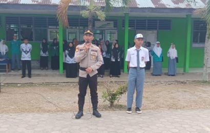 Jadi Irup di SMAN 9 BS, Kasat Narkoba Ajak Siswa dan Dewan Guru Perangi Narkoba dan Kenakalan Remaja  