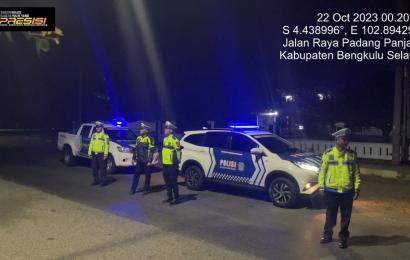 Minggu Dini Hari, Sat Lantas Polres BS Gelar KRYD  Antisipasi 3C dan Balap Liar