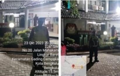 Berikan Rasa Aman, Personel Polresta Bengkulu Patroli Sambang ke Kantor Bawaslu dan KPU Provinsi 