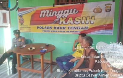 Jalin Kedekatan dengan Masyarakat, Personel Kaur Tengah Minggu Kasih Bersama Warga Desa Padang Baru  