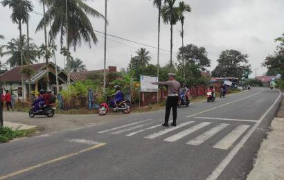 Beri Pelayanan Pagi Hari, Polsek Ketahun Tetap Eksis Melaksanakan Commander Wish