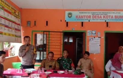 Dukung Pengendalian Stunting, Bhabinkamtibmas Polsek Pino Hadiri Rapat Kerja Mini Lokakarya Kecamatan Ulu Manna