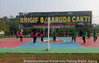 Dukung Sinergitas TNI/Polri, Bhayangkari Ikuti Turnamen Bola Voli Brigif 8/GC