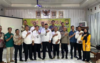 https://jejakkeadilan.com/2023/11/01/polsek-giri-mulya-sosialisasikan-karhutla-di-desa-rena-jaya/