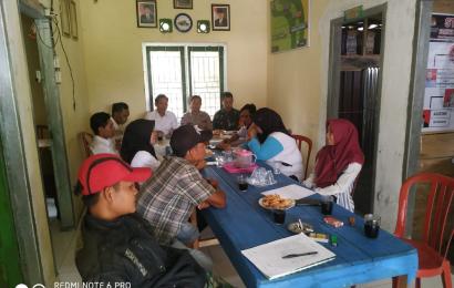 Bhabinkamtibmas Polsek Talo, Hadiri Penyelesaian Perselisihan Palang Jembatan Gantung Desa Pagar Agung