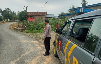 Cegah Gangguan Kamtibmas, Sat Samapta Polsek Seginim Sampaikan Himbauan Kamtibmas Secara Humanis