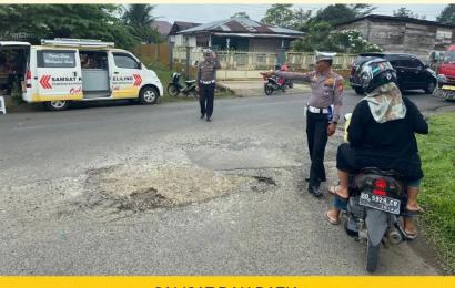 Ciptakan Masyarakat Taat Pajak Kendaraan, Sat Lantas Polres Bengkulu Utara Lakukan Razia Gabungan