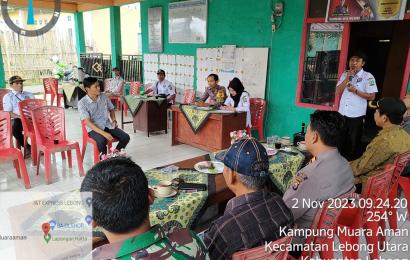 Bhabinkamtibmas Polsek Lebong Utara Hadiri Monev Tahap II di Desa Kampung Muara Aman