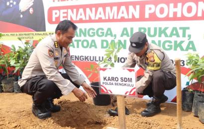 Rakorbin SDM dan PNS Polri T.A 2023, Polda Bengkulu Gelar Baksos dan Penanaman Pohon