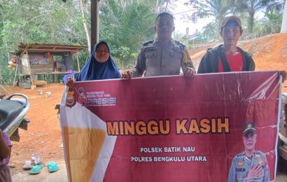 Bhabinkamtibmas Polsek Batiknau Dekatkan Diri dengan Masyarakat Lewat Minggu Kasih