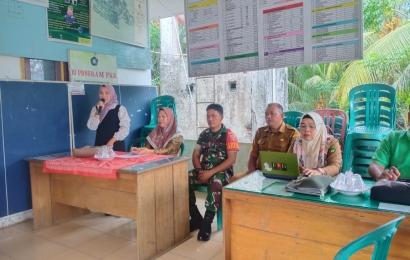Bripka Guntur Zulkan Hadiri Penyaluran BLT DD di Desa Gelumbang 
