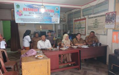 Bhabinkamtibmas Polsek Rimbo Pengadang Hadiri Rembuk Stunting di Desa Talang Baru II