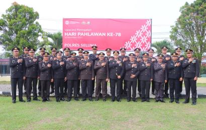 Kapolres Seluma Pimpin Upacara Peringatan Hari Pahlawan 