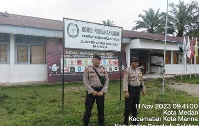 Patroli dan Turlalin Sat Lantas Polres BS Wujudkan Kamseltibcar Lantas  