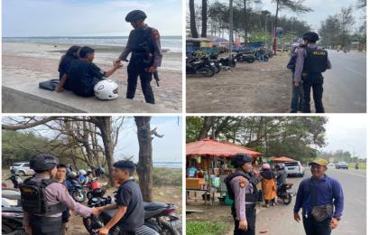 Patroli di Seputaran Wisata Pantai, Personel Sat Samampta Sampaikan Imbauan