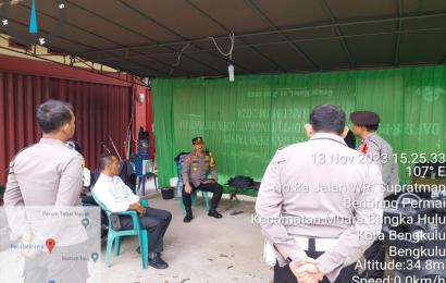 Kapolresta Bengkulu Bersama Kasat Intelkam, Cek dan Monitoring Gudang Logistik di KPU Kota Bengkulu