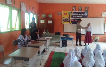 Kapolsek Rimbo Pengadang Sosialisasi Pencegahan Bullying di Sekolah