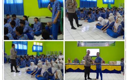 Sat Binmas Sampaikan Penyuluhan Kenakalan Remaja di SMA Muhammadiyah 