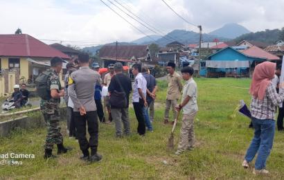 Bhabinkamtibmas Polsek Lebong Utara Hadiri Pra Dampingi Pembangugunan Pojok Kuliner di Desa Kampung Muara Aman