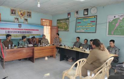 Dihadiri Bhabinkamtibmas,Dihadiri Bhabinkamtibmas, Teluk Ajang Gelar Musrenbangdes 2025 dan Tetapkan RKPDES 2024 Teluk Ajang Gelar Musrenbangdes 2025 dan Tetapkan RKPDES 2024