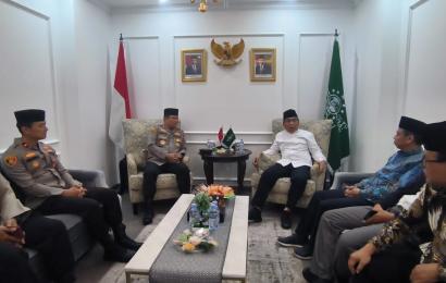 Dikunjungi Kaops NCS, Gus Yahya Nilai Polri Berhasil Jaga Ketentraman Jelang Pemilu 