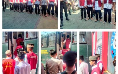 Personel Sat Samapta Polresta Bengkulu Kawal 44 Tahanan Jalani Persidangan