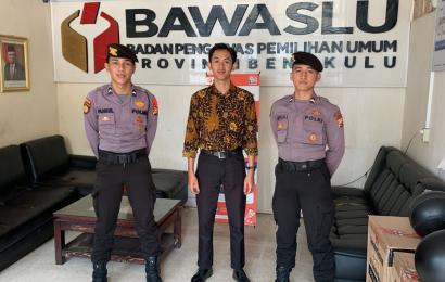 Masuki Masa Kampanye, Polda Bengkulu Intesifkan Pengamanan di Kantor Bawaslu Provinsi 