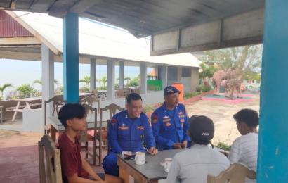 Kasat Pol Airud Polres BS Sambang Lokasi Wisata Alam Sekunyit, Sampaikan Imbauan Kamtibmas