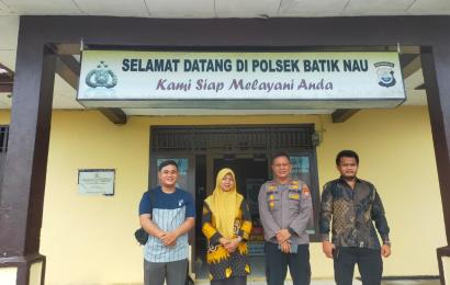 Bangun Kemitraan, Panwascam Batiknau Silaturahmi Ke Polsek Batiknau