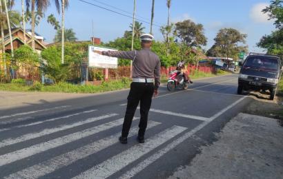 Commander Wish di Pagi Hari, Anggota Lantas Polsek Ketahun Gatu Lalin