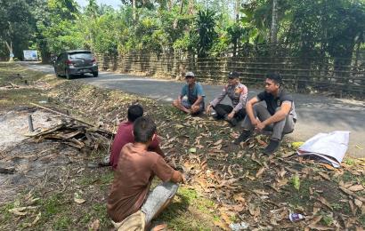 Ciptakan Sitkamtibmas Aman dan Kondusif Jelang Pemilu 2024, Polsek Kaur Utara Tingkatkan Giat Patroli