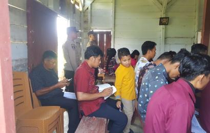 Ibadah Umat Kristiani di Pospel HKBP Pondok Pusaka  Dilakukan Pengamanan oleh Polsek Kaur Selatan 