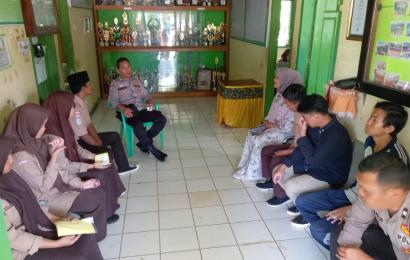 Polisi Sahabat Pelajar Sat Binmas Sambang ke Sekolah