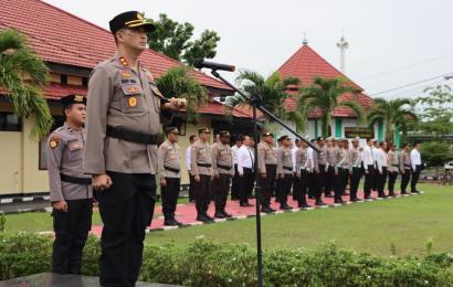 Kapolres Seluma Pimpin Upacara Serah Terima Jabatan di Lingkungan Polres Seluma