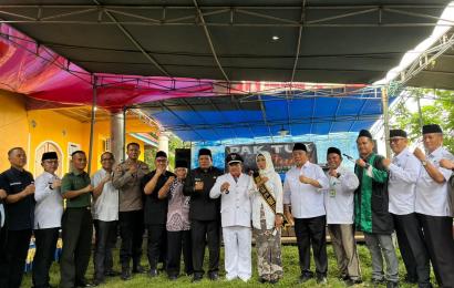 Kaposlek Sukaraja Bersama Personel Hadiri Pelantikan dan Pengambilan Sumpah Kepala Desa Terpilih di Desa Taba Lubuk Puding