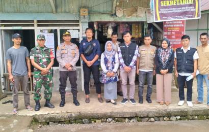Personel Polsek Rimbo Pengadang Patroli Dialogis Bersama TNI, Panwascam dan PPK