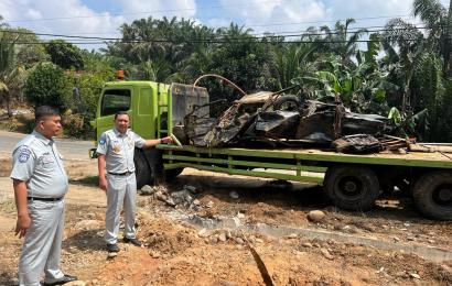 Gerak Cepat, Jasa Raharja Cabang Bengkulu Terjun Langsung ke TKP Minibus yang Terseret Truk Tronton di Mukomuko