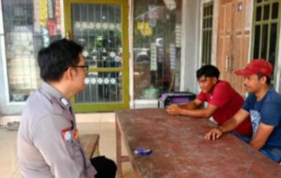 Patroli Siang, Polsek Semidang Alas Sampaikan Imbauan Kamtibmas kepada Warga 