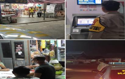 Patroli Dialogis Malam Hari, Personel Polsek Kampung Melayu Sampaikan Imbauan Kamtibmas  
