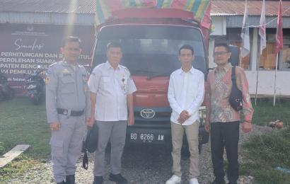 Polres BS Lakukan Pengamanan Kedatangan Logistik Pemilu  Formulir Model C Hasil Plano