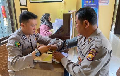 Subsatgas Dokkes Ops Mantap Brata Nala Polres Kepahiang Cek Kesehatan Personel yang Terlibat Operasi