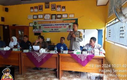 Bhabinkamtibmas MUSDESsus Penetapan Calon Penerima Bantuan Langsung Tunai dan Ketahanan Pangan Desa Padang Serasan