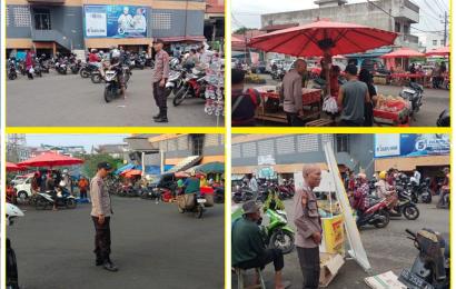 Patroli di Seputaran Pasar Minggu, Polisi Sampaikan Imbauan Kamtibmas dan Atur Lalin  