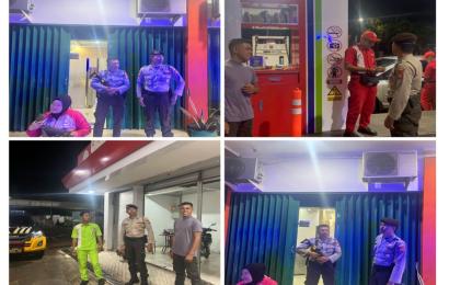 Patroli Mobiling, Sat Samapata Polresta Bengkulu Sambangi Security di Pom Bensin Rawa Makmur 