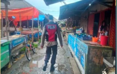Patroli Unit Samapta Polsek Kota Manna Pantau Pasar Ampera Manna dan Obyek Vital 
