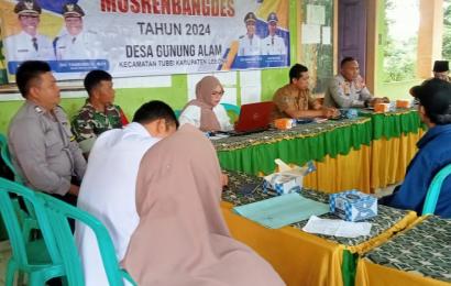 Kapolsek Lebong Atas Hadiri Musrenbangdes di Desa Gunung Alam