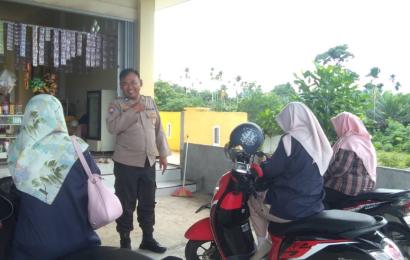 Kasat Binmas Sambangi Warga Guna Wujudkan Kamtibmas yang Kondusif Jelang Pemilu Serentak Tahun 2024 