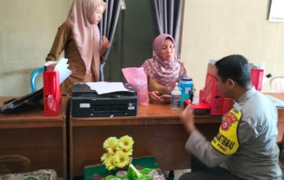 Wujudkan Masa Kampanye Pemilu Serentak Tahun 2024 yang Kondusif, Bhabinkamtibmas Polsek Pino Sambang Dialogis