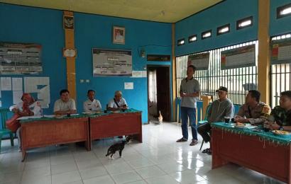 Bhabinkamtibmas Polsek Lebong Utara Hadiri Rapat Penetapan RKPDes di Desa Nangai Tayau I